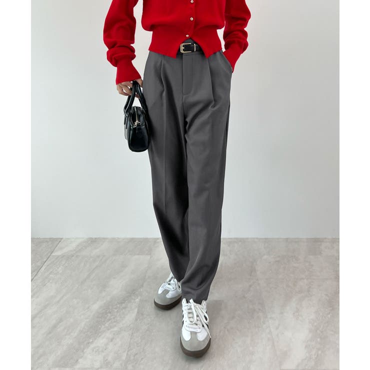 脚長効果抜群の美脚ライン。センタータックテーパードパンツ | futier land | 詳細画像23 