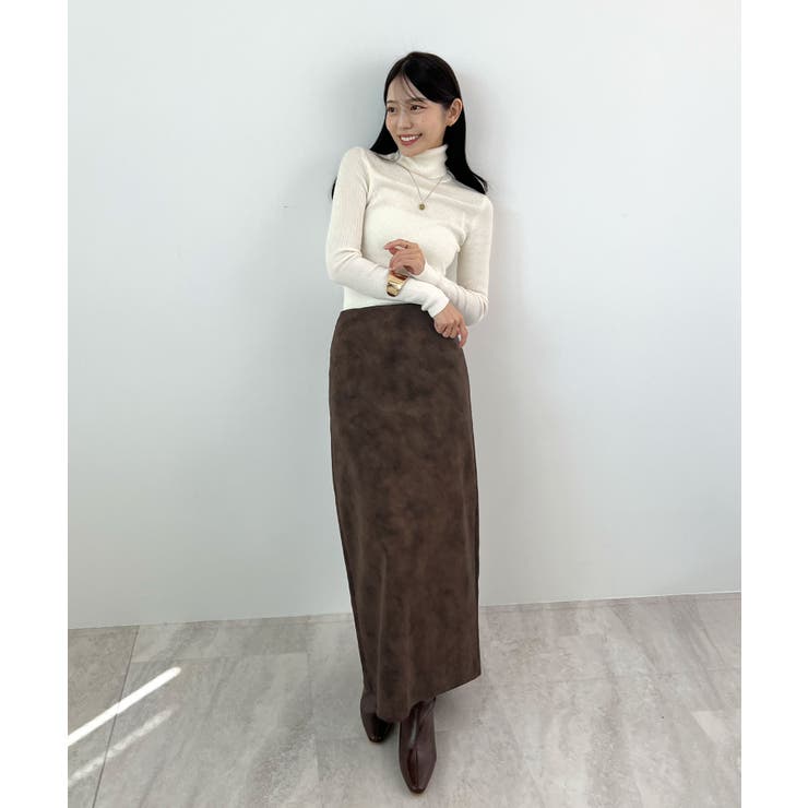 上品な質感が魅力。フェイクスエードナロースカート | futier land | 詳細画像16 