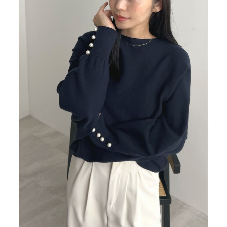 上品な大人のキレイめスタイル。袖口パールドルマンニット | futier land | 詳細画像30 