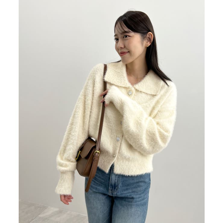 甘すぎない可愛さを纏う。ふわもこビジューボタンカーディガン | futier land | 詳細画像16 