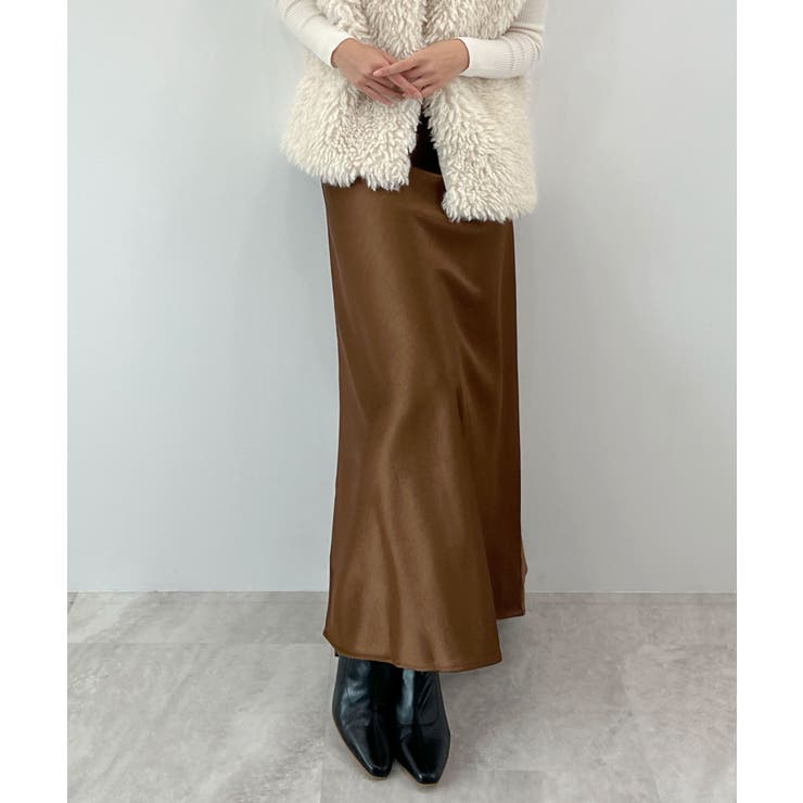 上品なツヤで洗練スタイルに。厚地サテンスカート | futier land | 詳細画像17 