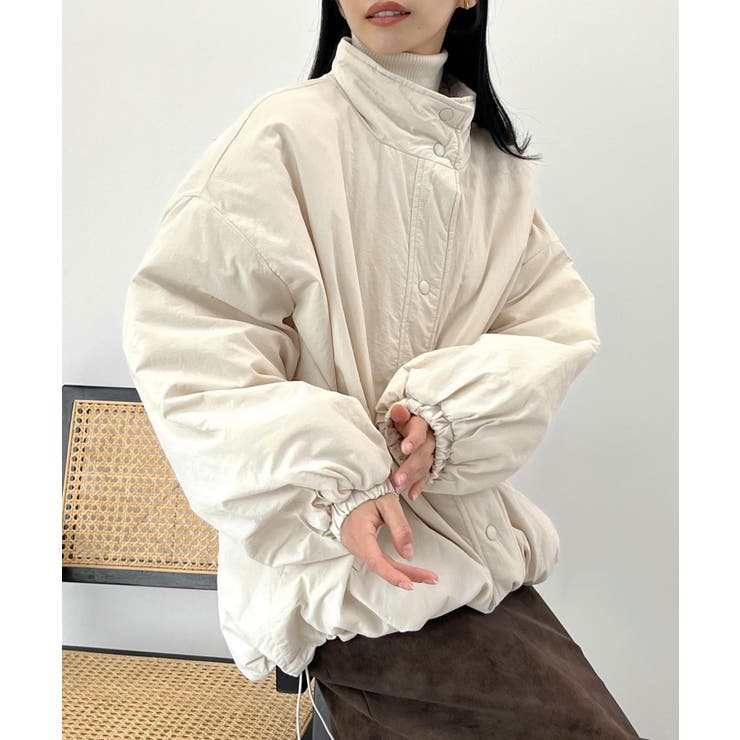 アイボリー | 気分で変える2WAYスタイル。リバーシブルモンスターパーカー | futier land