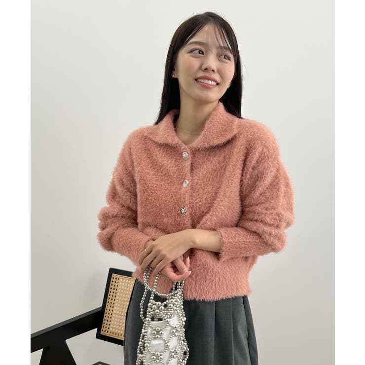 甘すぎない可愛さを纏う。ふわもこビジューボタンカーディガン | futier land | 詳細画像28 