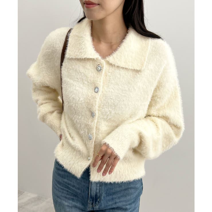 甘すぎない可愛さを纏う。ふわもこビジューボタンカーディガン | futier land | 詳細画像15 