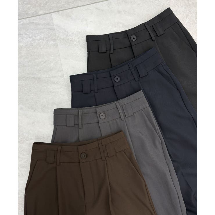 脚長効果抜群の美脚ライン。センタータックテーパードパンツ | futier land | 詳細画像34 