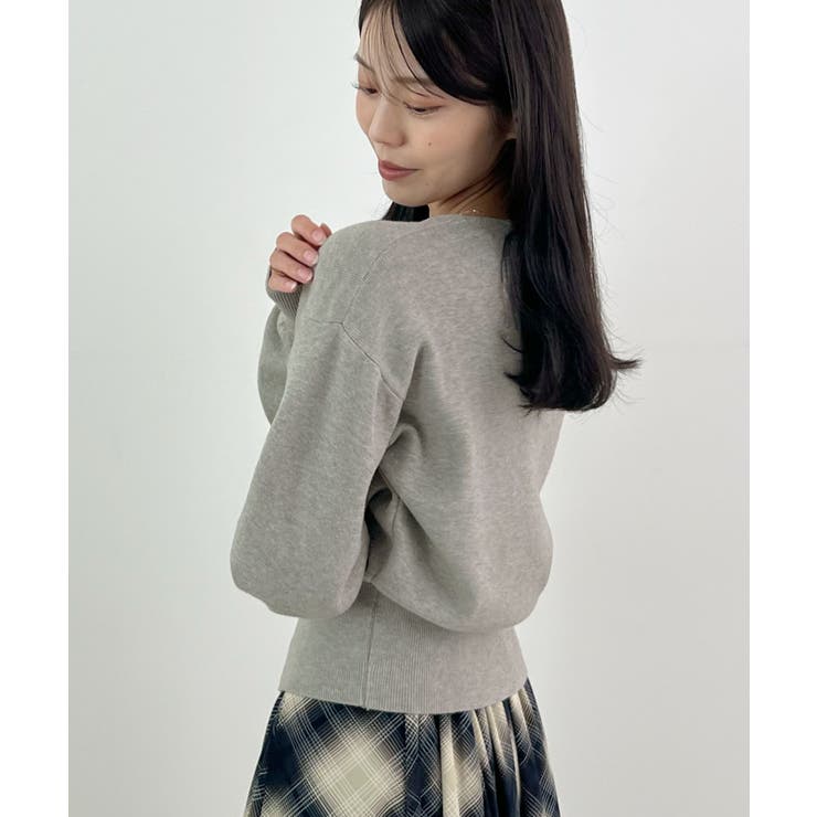 金ボタンが上品さが生まれる。ゴールドボタンラウンドネックニットカーディガン | futier land | 詳細画像40 