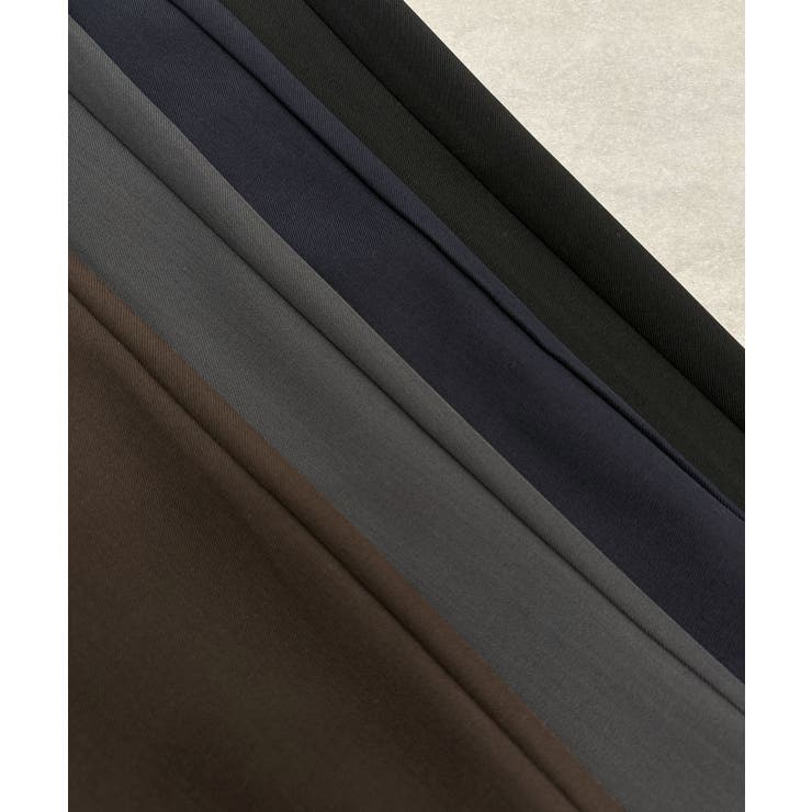 脚長効果抜群の美脚ライン。センタータックテーパードパンツ | futier land | 詳細画像33 