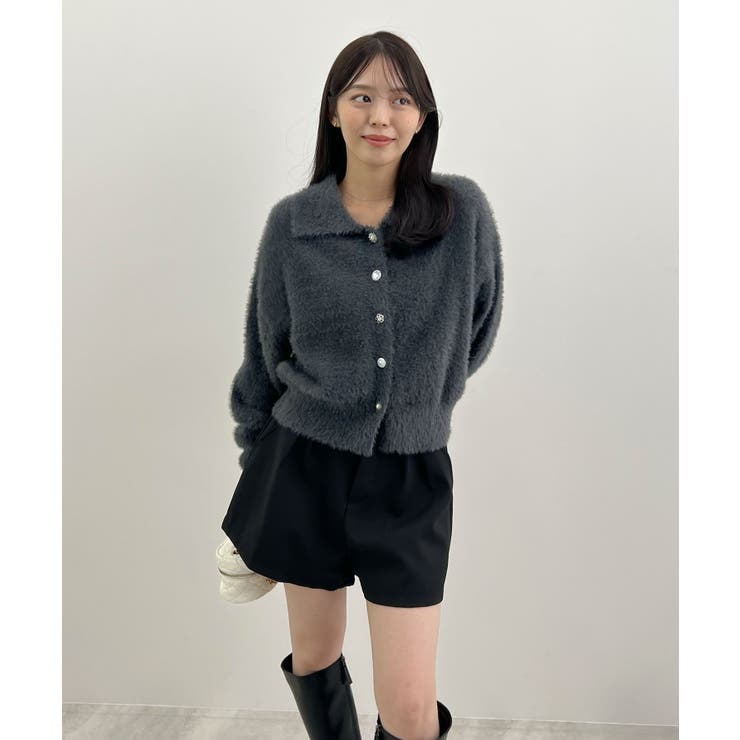 甘すぎない可愛さを纏う。ふわもこビジューボタンカーディガン | futier land | 詳細画像23 