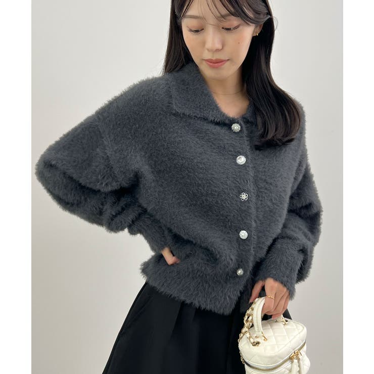 甘すぎない可愛さを纏う。ふわもこビジューボタンカーディガン | futier land | 詳細画像22 