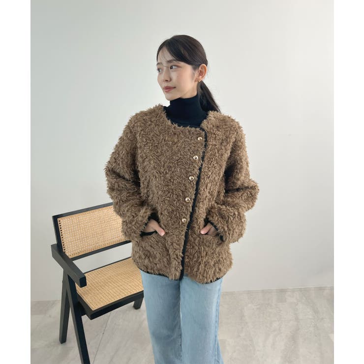 ふんわり大人かわいい。配色パイピングノーカラーボアコート | futier land | 詳細画像15 