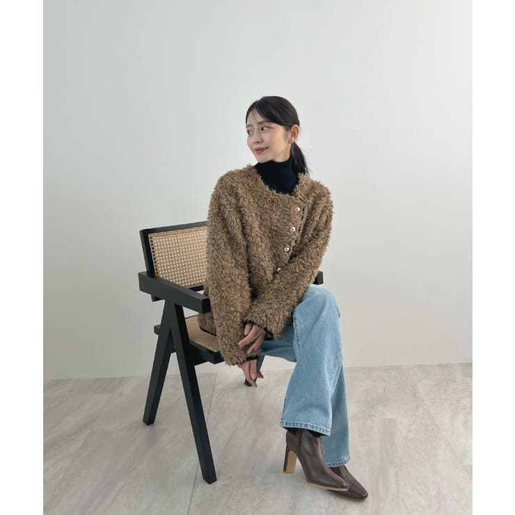 ふんわり大人かわいい。配色パイピングノーカラーボアコート | futier land | 詳細画像12 