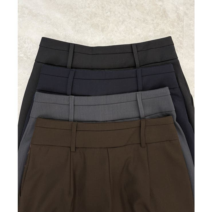 脚長効果抜群の美脚ライン。センタータックテーパードパンツ | futier land | 詳細画像32 