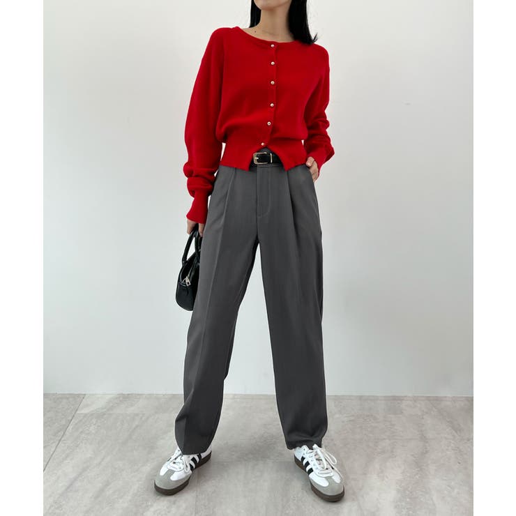 脚長効果抜群の美脚ライン。センタータックテーパードパンツ | futier land | 詳細画像21 