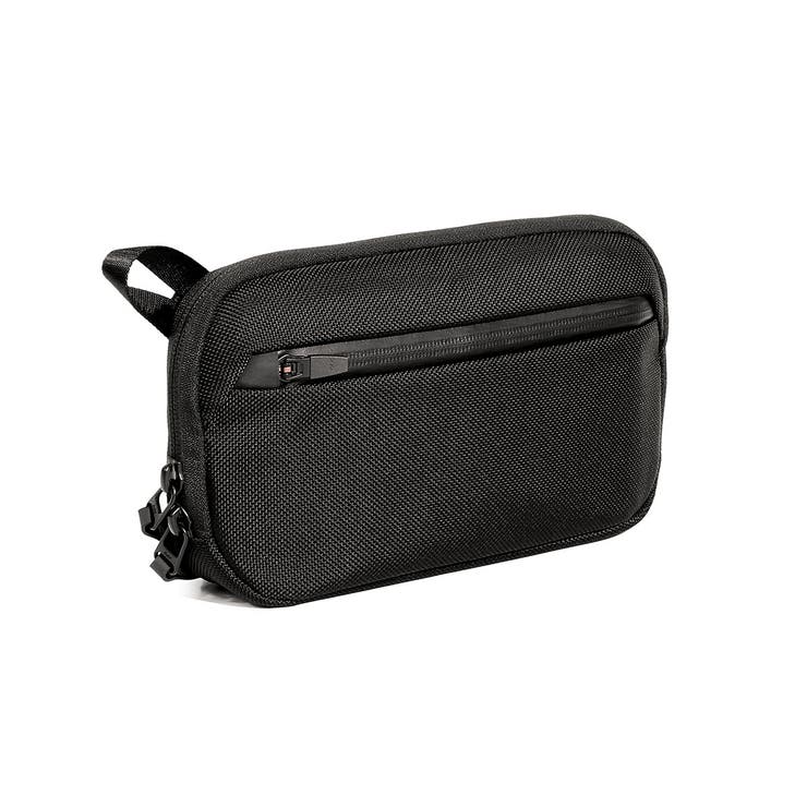 BLACK | エアー ポーチ Aer | ギャレリア Bag＆Luggage
