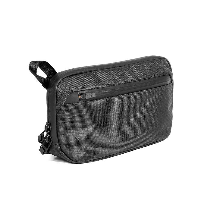 BLACK | エアー ポーチ Aer | ギャレリア Bag＆Luggage