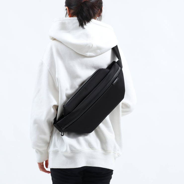 日本正規品 コートエシエル ボディバッグ[品番：GLNB0006492