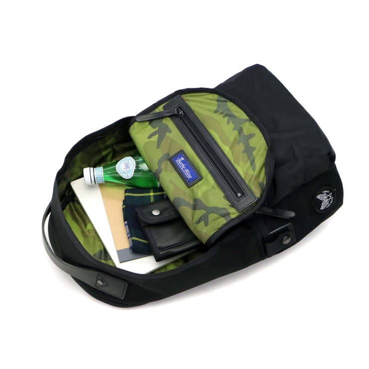 Amazon.co.jp: オリーブグリーンパラシュートバックパック