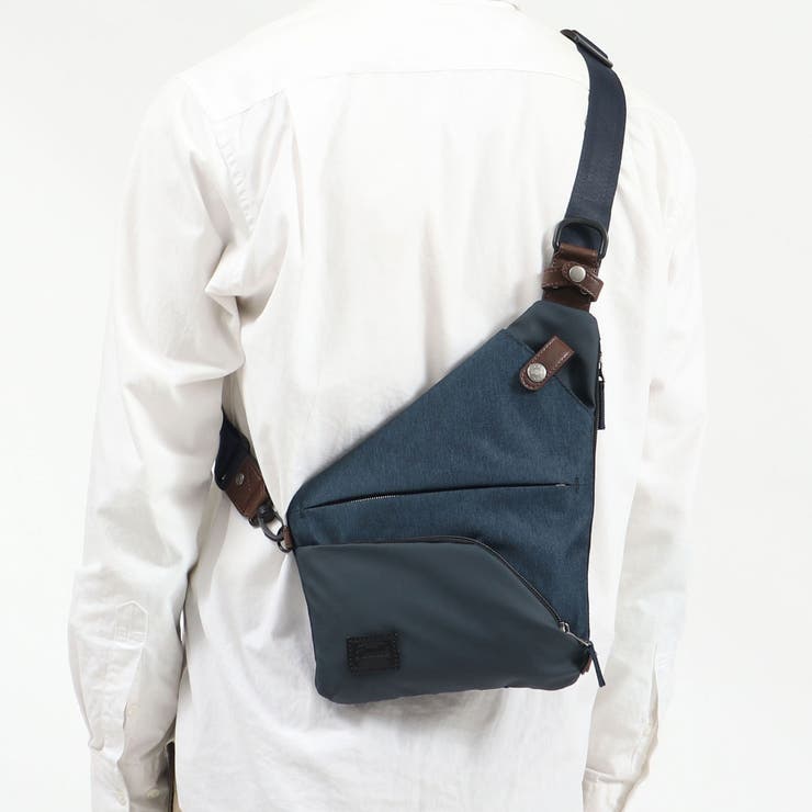 ネイビー | ムスタッシュ ボディバッグ MOUSTACHE | ギャレリア Bag＆Luggage