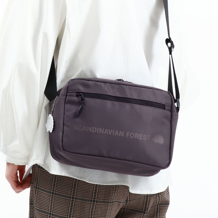 チャコール(62) | スカンジナビアンフォレスト 2WAYファスナープリントショルダーバッグ | ギャレリア Bag＆Luggage