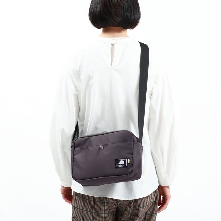 スカンジナビアンフォレスト 2WAYファスナープリントショルダーバッグ | ギャレリア Bag＆Luggage | 詳細画像2 