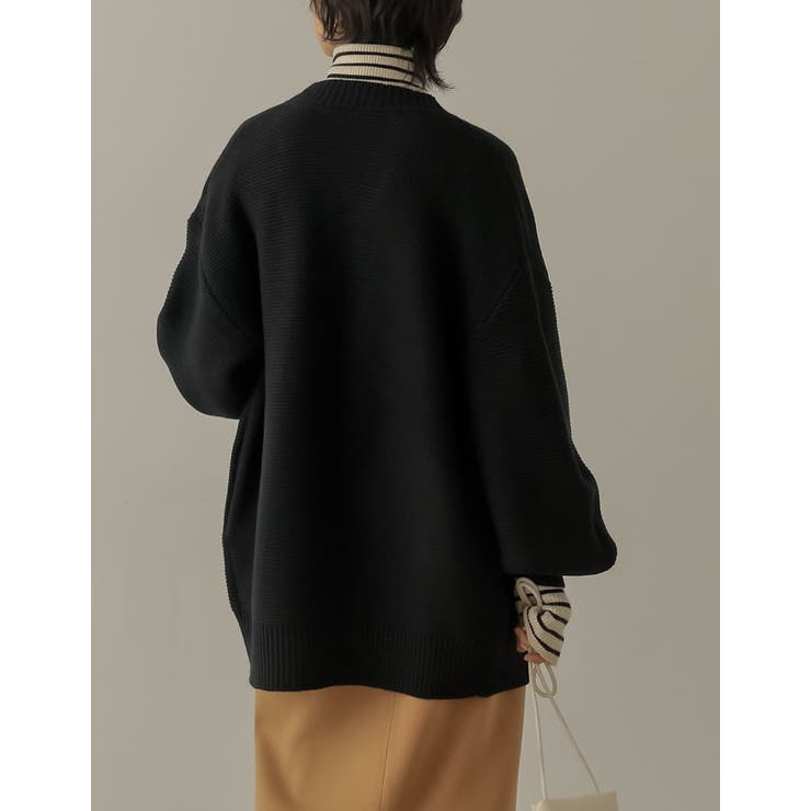 ぽわん袖がフェミニンなニットカーディガン ガーター編みミドル丈