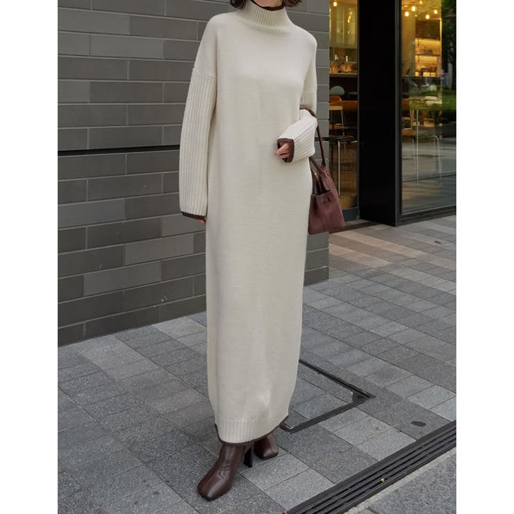 アイボリー×ブラウン(975) | 前後2WAYハイネック指穴マキシニットワンピース | Re:EDIT