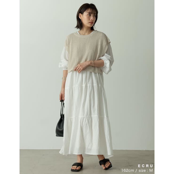 レイヤードにぴったりなメッシュベスト 柄透かし編みメッシュ