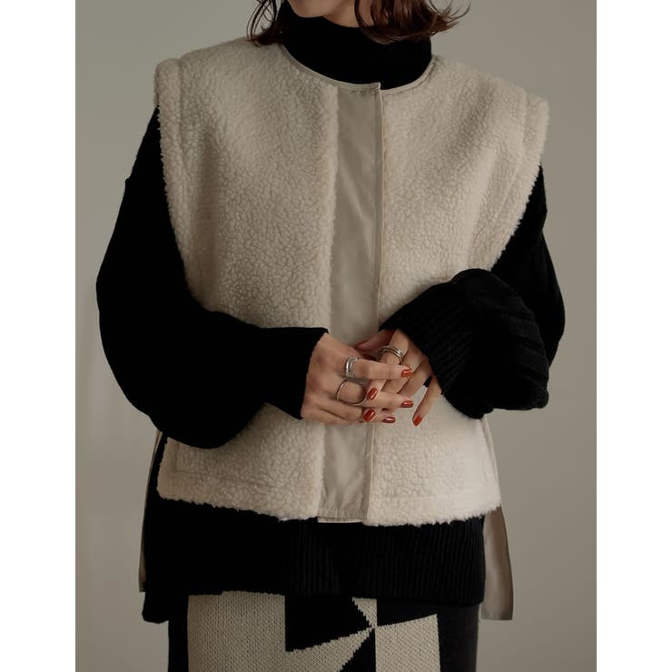 アウターに重ねてトレンドライクな着こなしに ボアカーディガンベスト ジャケット 品番 Gs Re Edit リエディ のレディースファッション通販 Shoplist ショップリスト