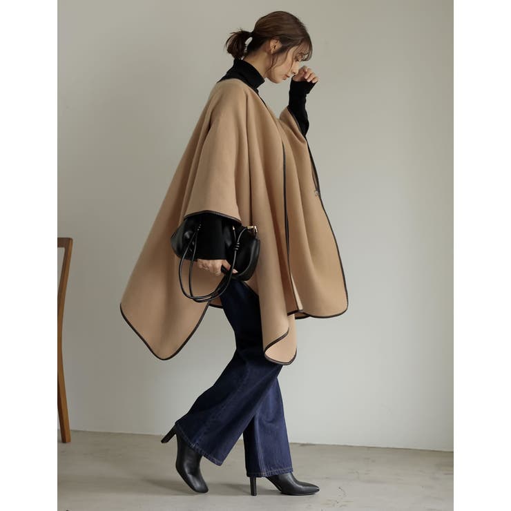 簡単に旬なコーデが完成！パイピングポンチョ パイピングポンチョ