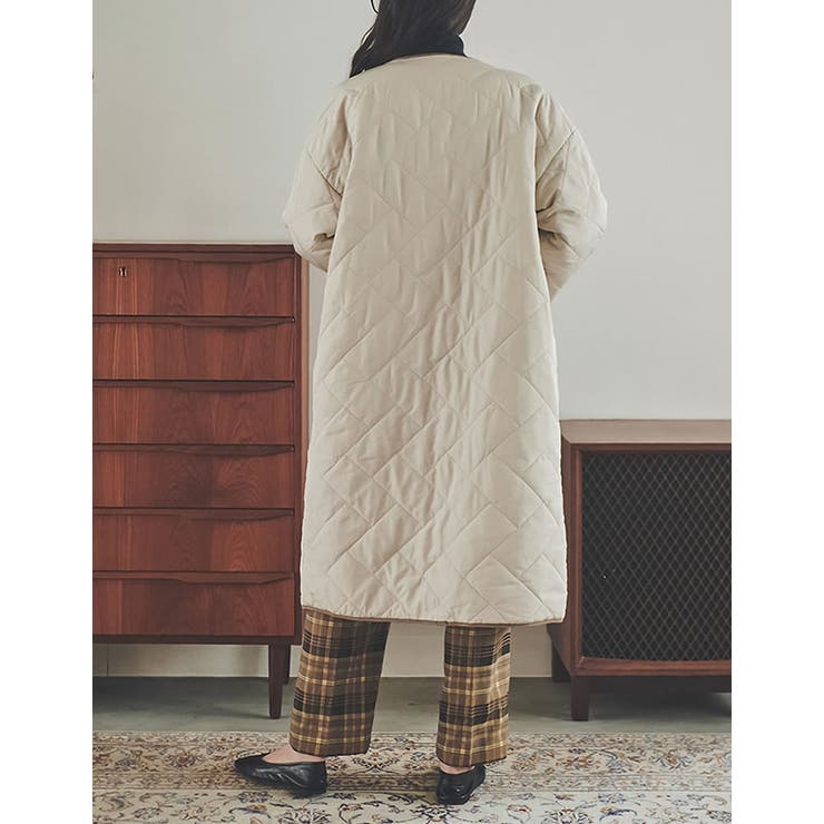リバーシブルで楽しめる軽量キルティングコート [IWU（アイダブリュー