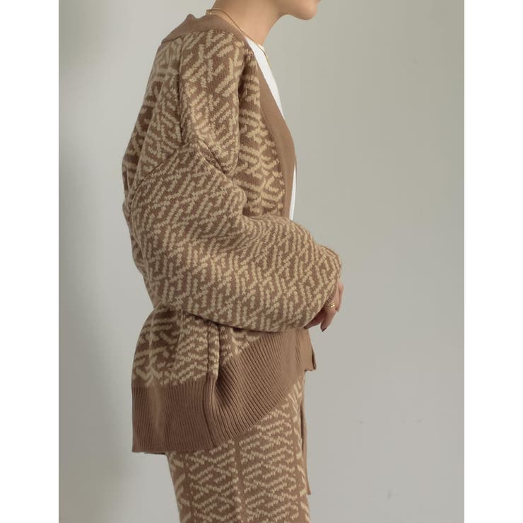 旬の幾何学柄を取り入れたゆったりニットカーディガン | Re:EDIT | 詳細画像13 