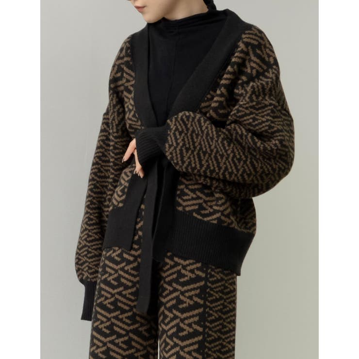 旬の幾何学柄を取り入れたゆったりニットカーディガン | Re:EDIT | 詳細画像3 