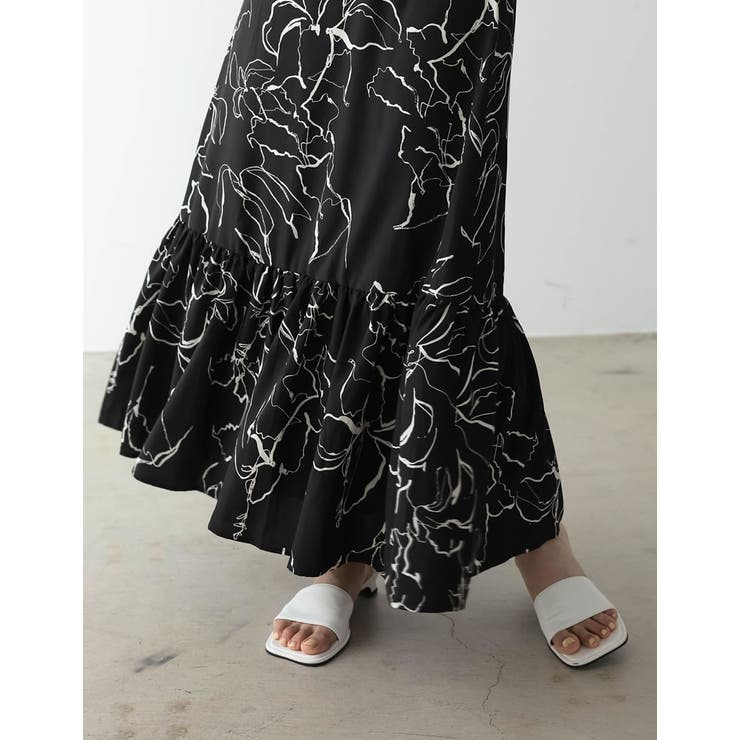 歩くたびに優雅に揺れるシルエット 線花柄マーメイドスカート スカート | Re:EDIT | 詳細画像6 