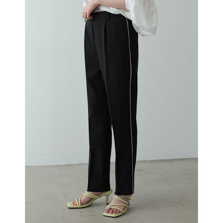 ボーダーレスに着回しできるのがポイント クロスサイドラインテーパードパンツ パンツ | Re:EDIT | 詳細画像3 