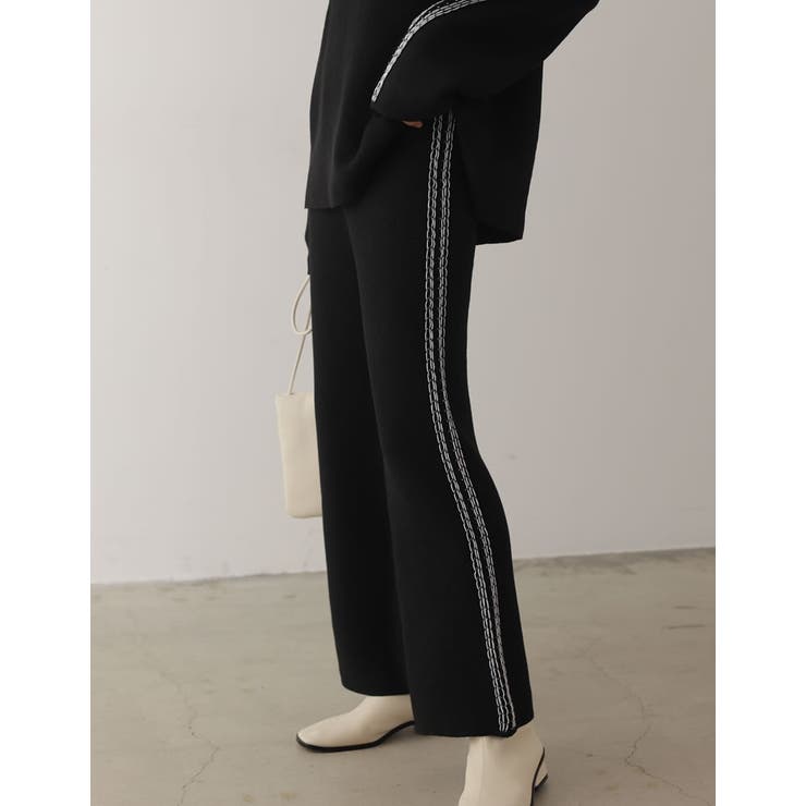 シンプルな中にもトレンドデザインが光る 綿タッチ配色ステッチニットパンツ パンツ | Re:EDIT | 詳細画像11 