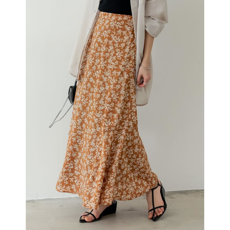 キャメル(007) | 繊細な小花柄が大人の魅力を引き立てる デシン小花柄マーメイドスカート スカート | Re:EDIT