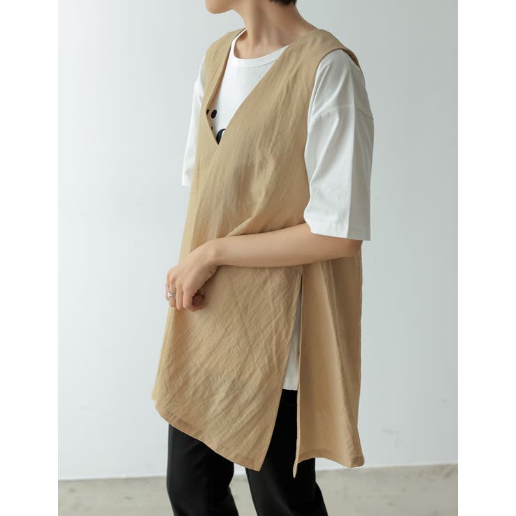 レイヤードコーデに欠かせない麻タッチベスト リネンタッチバック