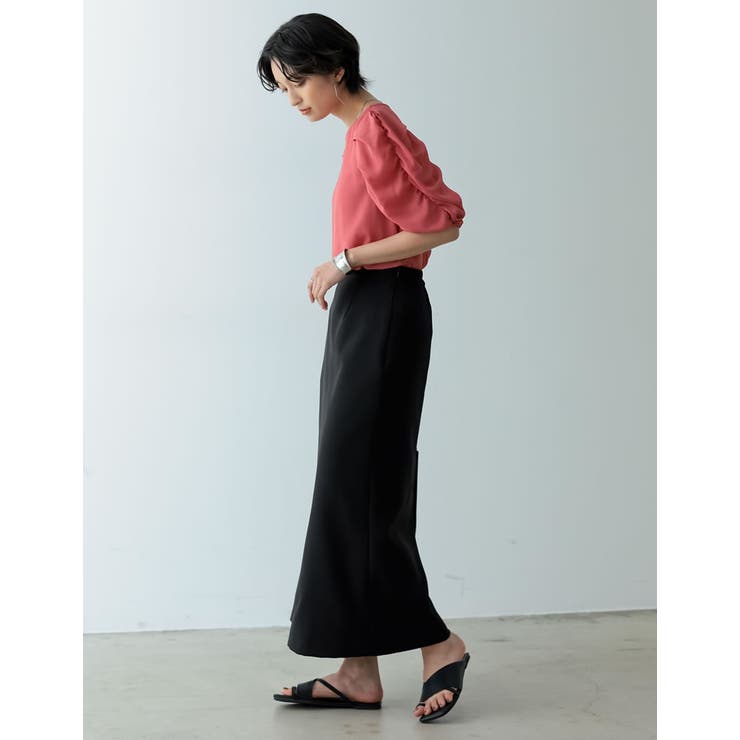 袖ボリュームが品のあるこなれスタイルにぴったり パワーショルダーシアーブラウス | Re:EDIT | 詳細画像17 