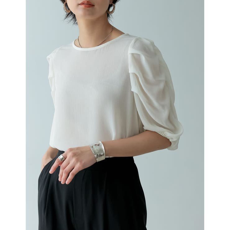 袖ボリュームが品のあるこなれスタイルにぴったり パワーショルダーシアーブラウス | Re:EDIT | 詳細画像26 