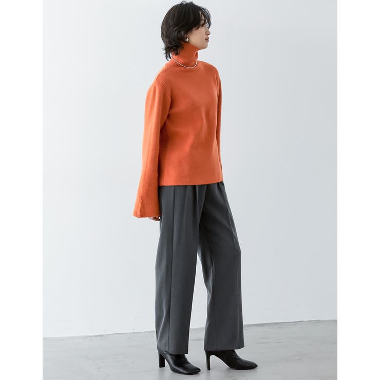 アルパカタッチフレアスリーブタートルネックニットトップス[品番