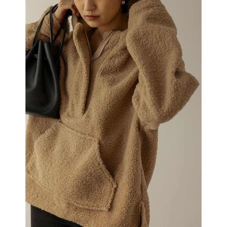 着るだけでシーズンムード高まる1枚 ボアフーディーハーフジッププルオーバー トッ… | Re:EDIT | 詳細画像4 