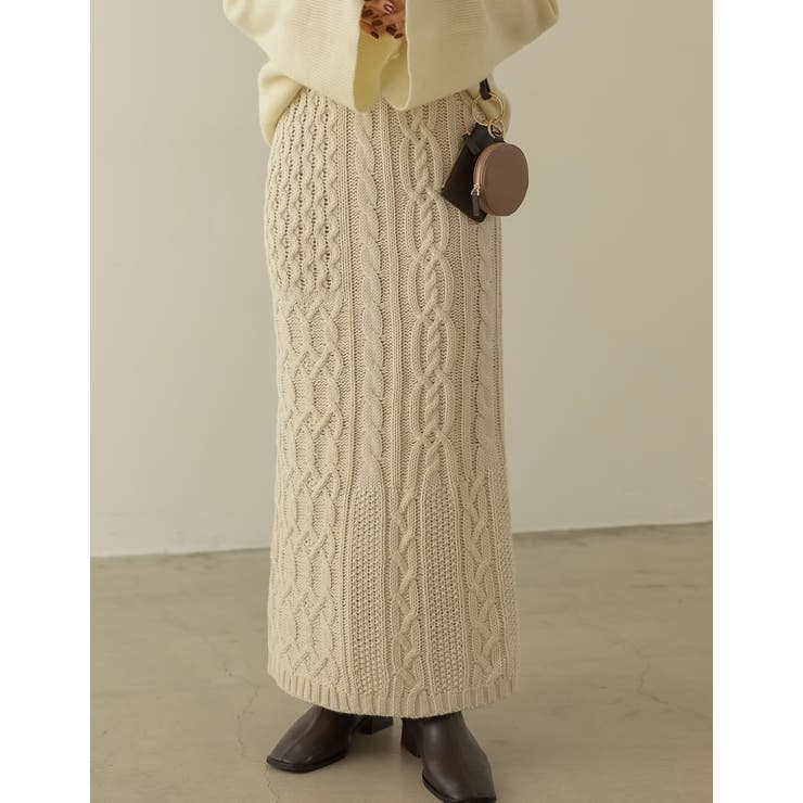 エクリュ(003) | シーズンムード高まるケーブル編みが魅力 ケーブル編みニットナロースカート スカート | Re:EDIT