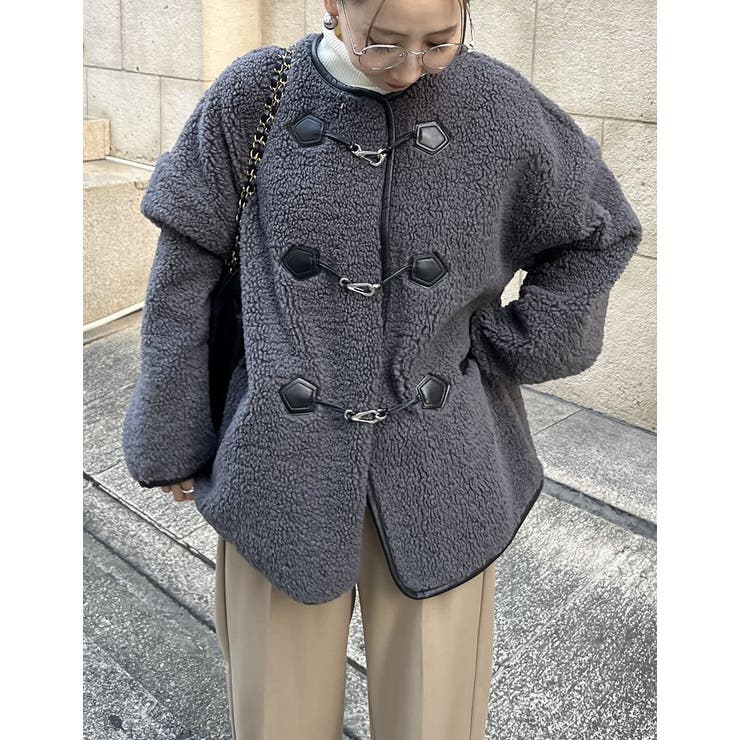 チャコールグレー(006) | [金子麻貴さん着用][低身長サイズ有]合皮パイピングビットボアブルゾン | Re:EDIT