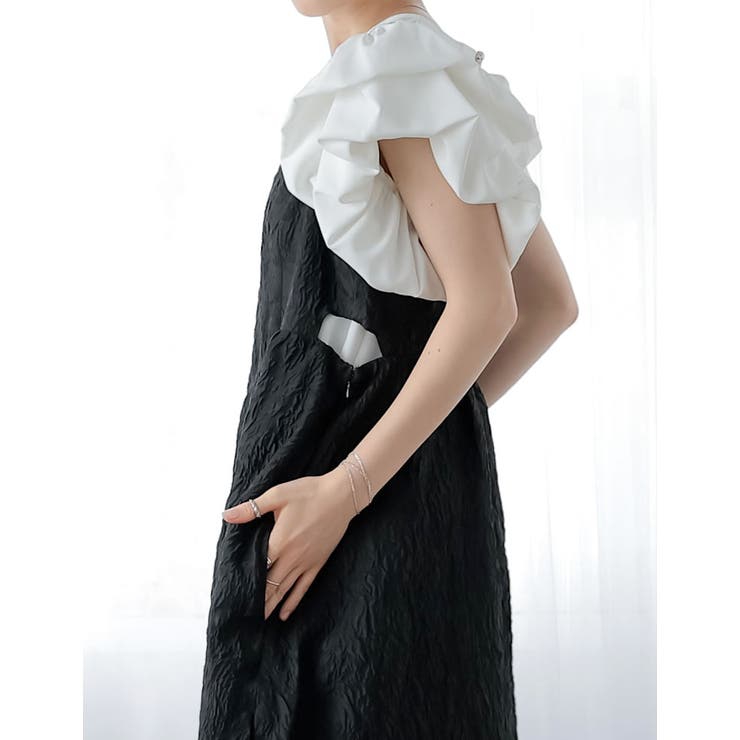 サイドカットアウトふくれジャガードキャミワンピース[品番