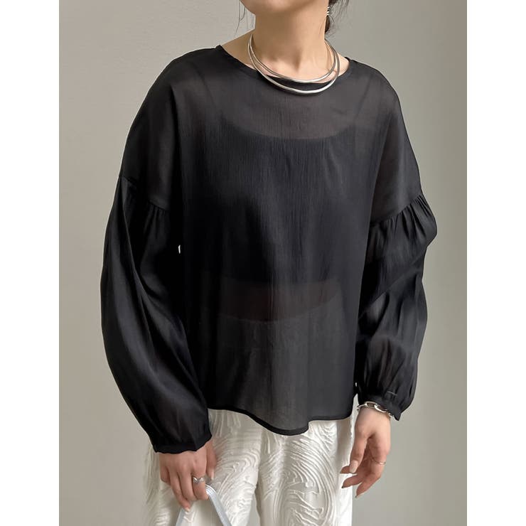 ブラック(001) | 前後2WAYシアー袖ボリュームブラウス | Re:EDIT