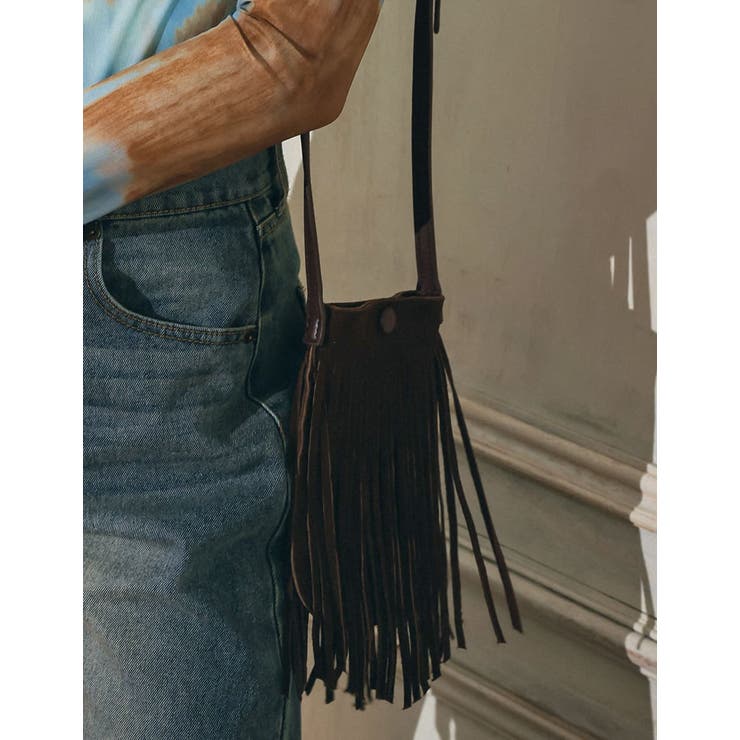 ブラウン(505) | フェイクスウェードフリンジポシェット | Re:EDIT