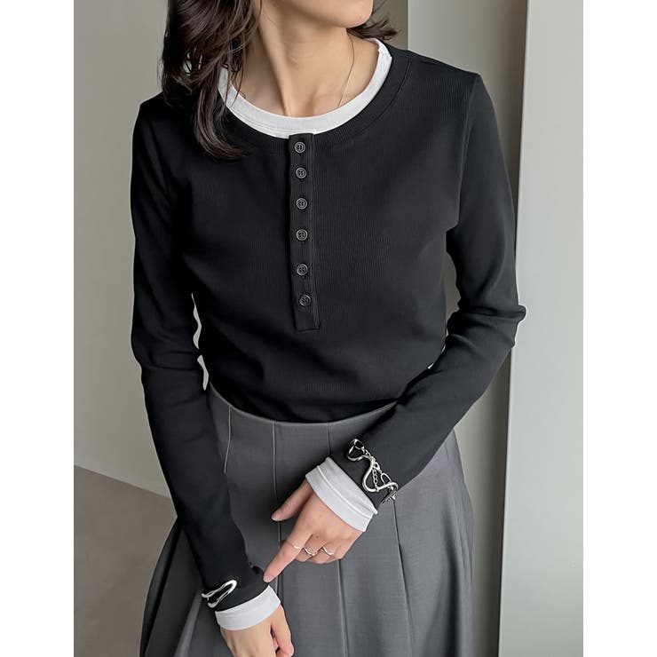 ブラック×ホワイト(501) | 配色ヘンリーネックレイヤード風長袖トップス | Re:EDIT