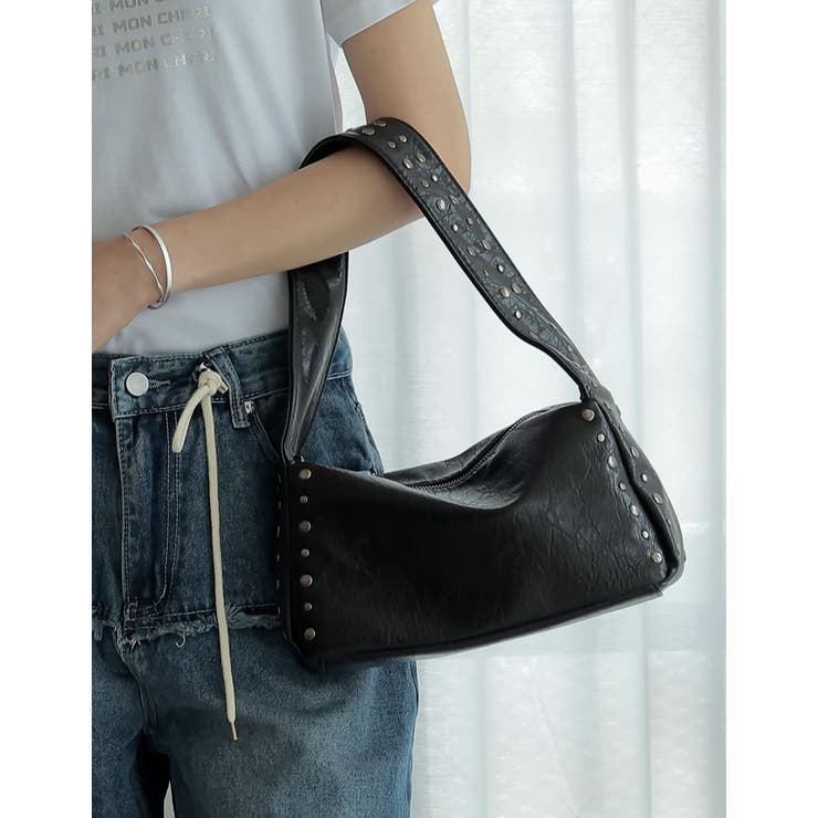 フェイクレザースタッズ付きショルダーバッグ | Re:EDIT | 詳細画像3 