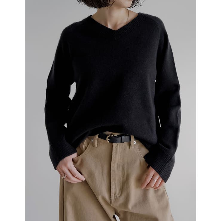 ブラック(501) | [2025AW COLLECTION]アルパカタッチVネックニットプルオーバー | Re:EDIT