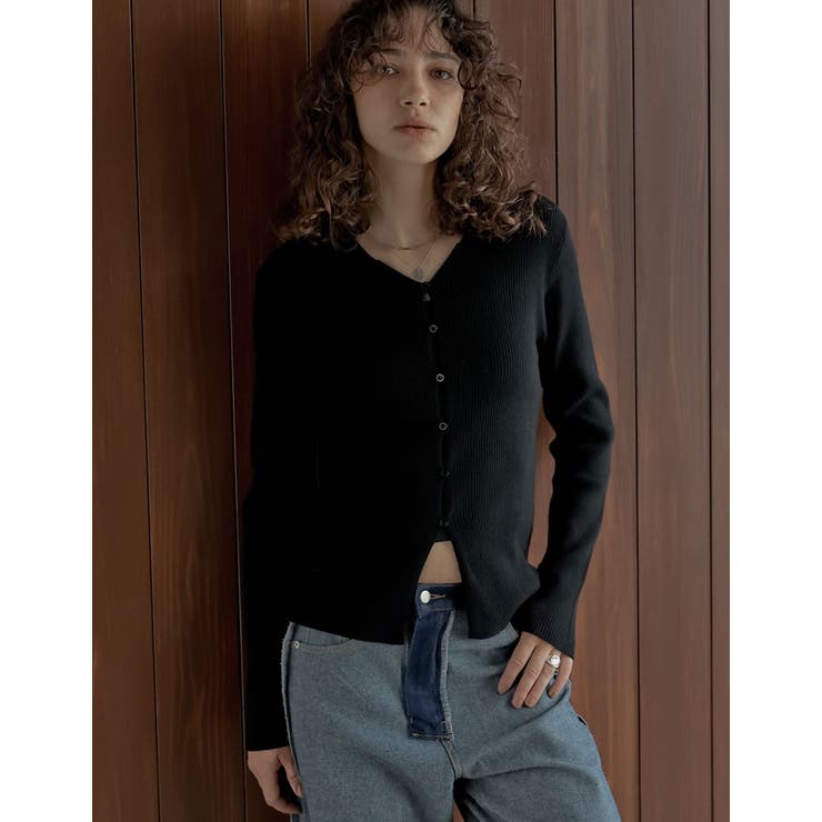 ブラック(501) | [2025AW COLLECTION]ポロカラーニットトップス | Re:EDIT